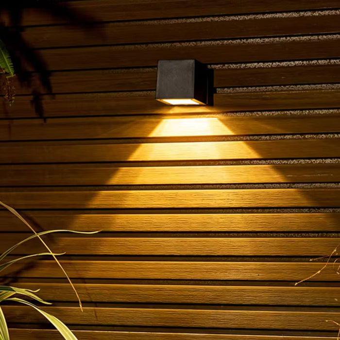 Elegant Premium Solar Wall Lamp